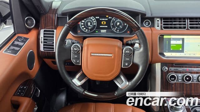 Range Rover 4.4 SDV8 AB LWB Motorină