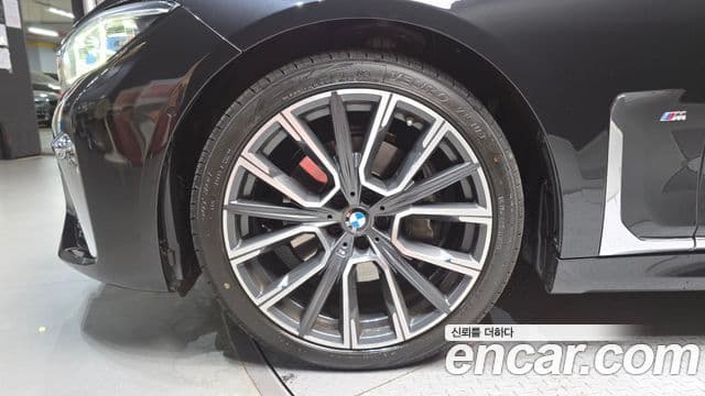 Seria 7 740Li xDrive M Sport