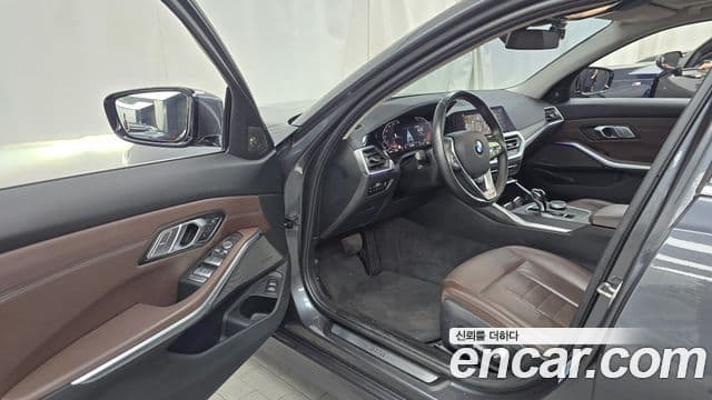 Seria 3 320d Luxury