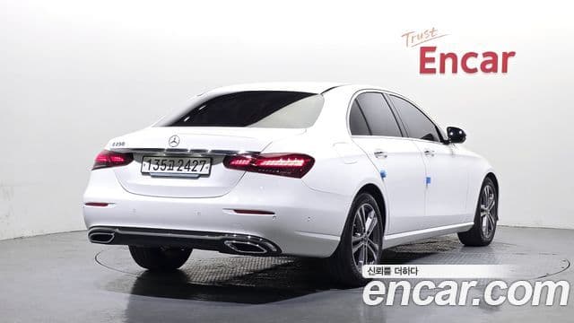 Clasa E E250 Avantgarde