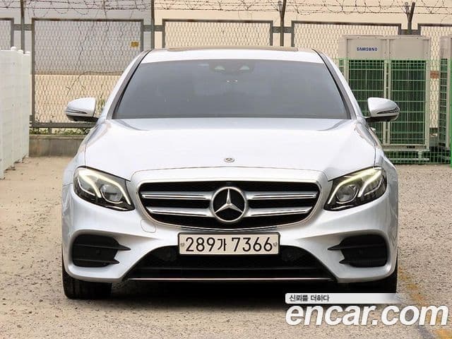 Clasa E E250 AMG Line