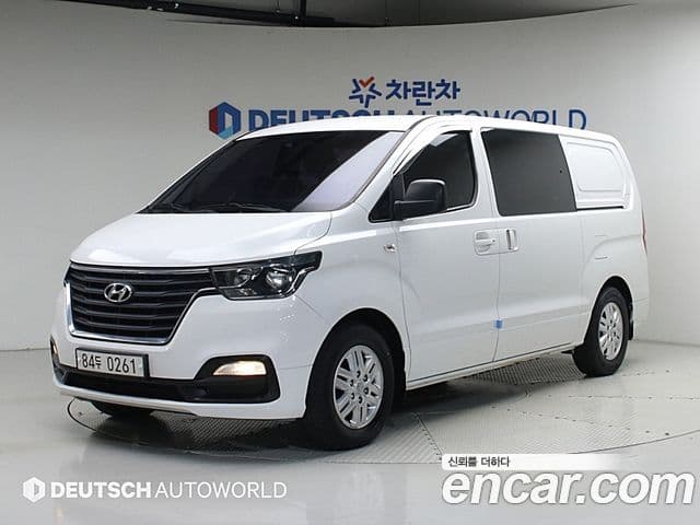 Grand Starex Van 5 locuri