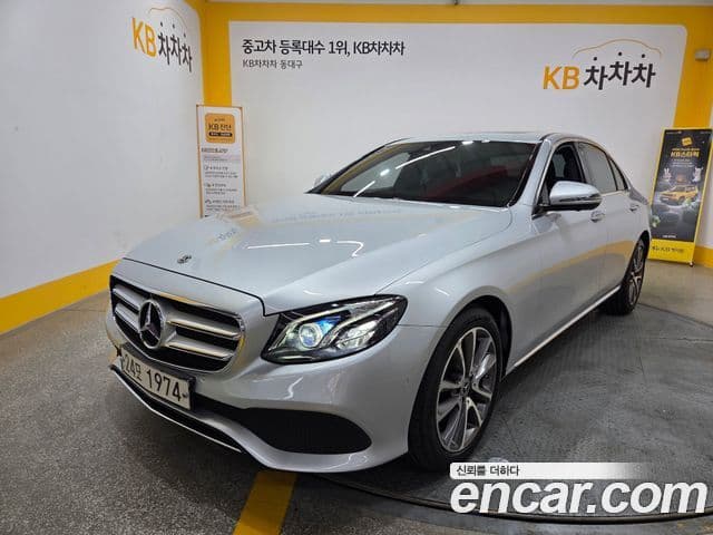 Clasa E E300 4MATIC Avantgarde