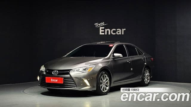 Camry 2.5 XLE
