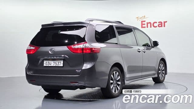Sienna 3.5 AWD