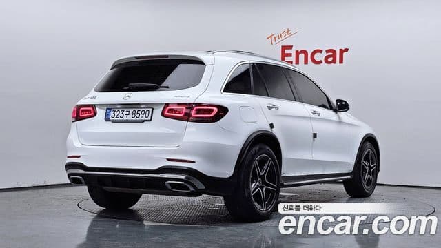Clasa GLC GLC300 4MATIC