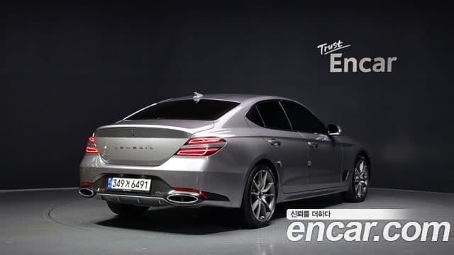 G70 Benzină 2.5T 2WD