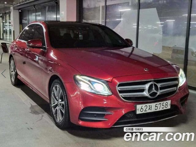 Clasa E E300 4MATIC AMG Line