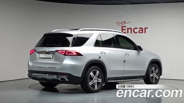 Clasa GLE GLE300d 4MATIC