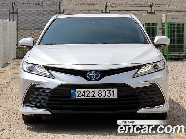 2.5 XLE Hybrid