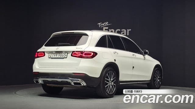 Clasa GLC GLC300 4MATIC