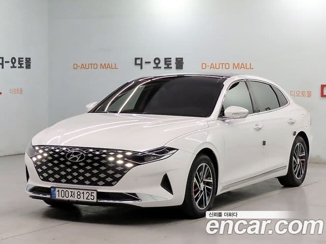 Grandeur 3.0 LPi (Rent-a-car)