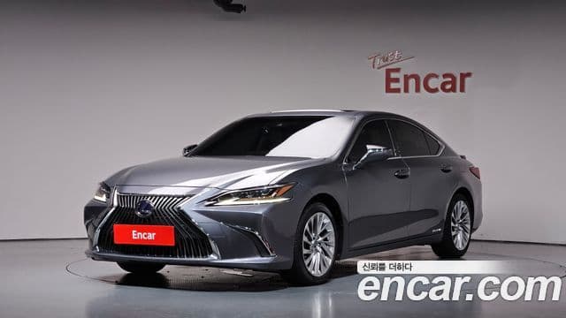 ES300h 7 Executive