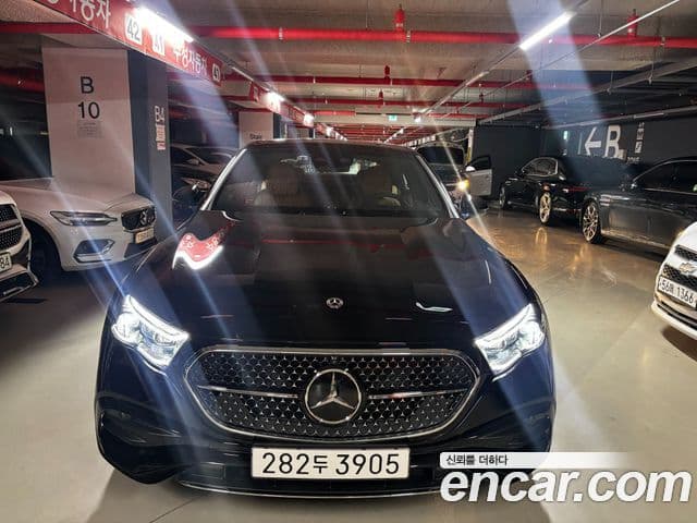 Clasa E E300 4MATIC AMG Line