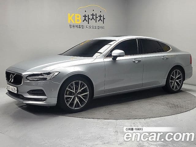 S90 D5 AWD Momentum