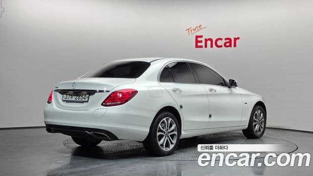 Clasa C C350e
