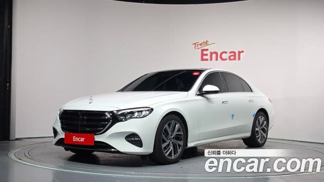 Clasa E E220d 4MATIC Exclusive