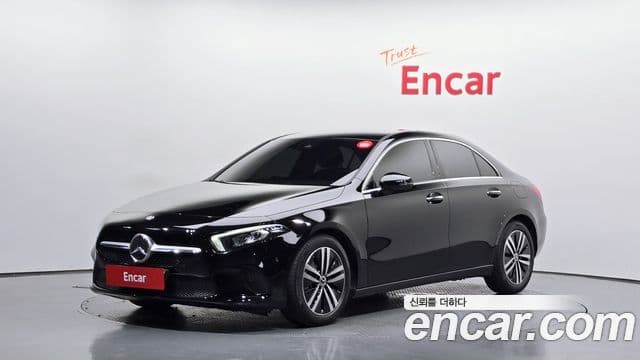 Clasa A A220 Sedan