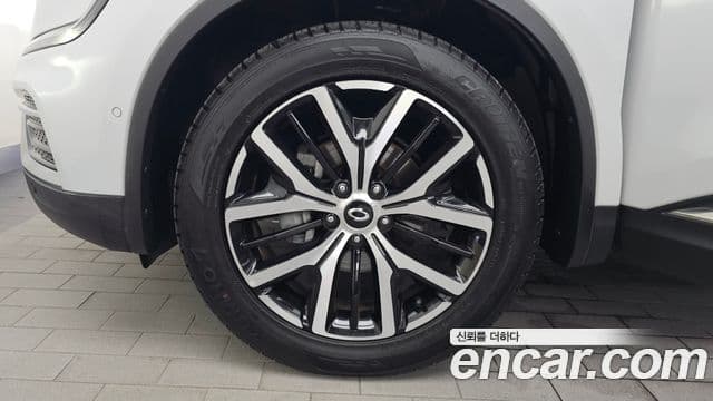 QM6 2.0 GDe RE Signature 2WD