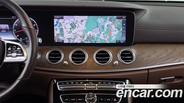 Clasa E E300 4MATIC Exclusive