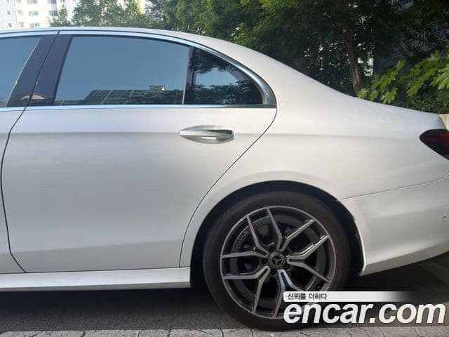 Clasa E E220d 4MATIC AMG Line