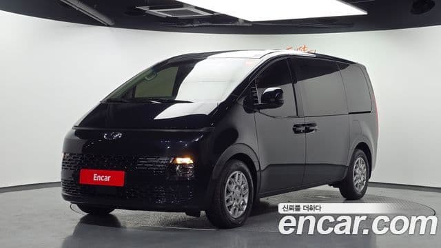 Staria L3.5 Cargo 5 locuri
