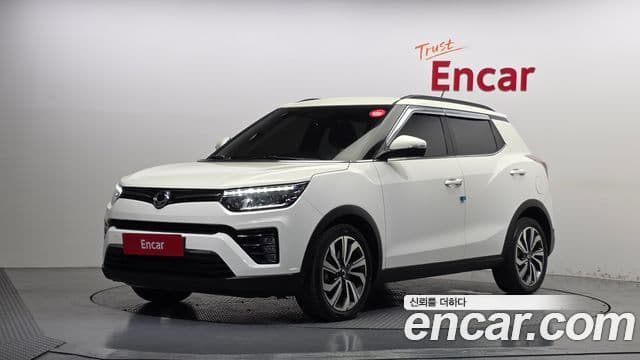 Very New Tivoli Benzină 1.5 2WD