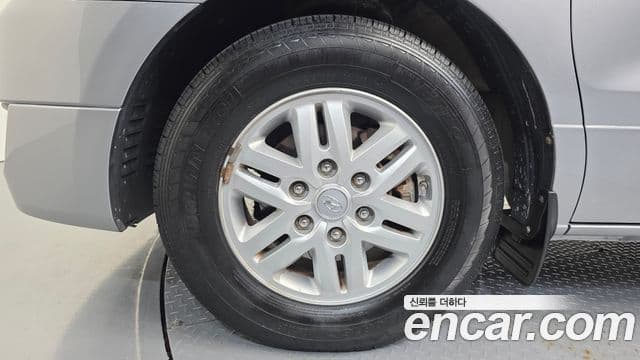 Grand Starex 5 locuri Van