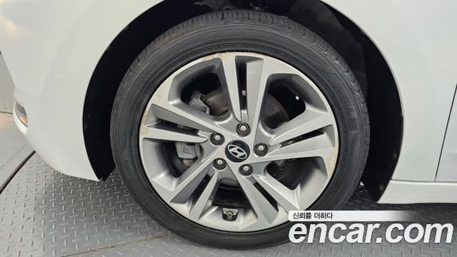 Avante 1.6 GDI Value Plus