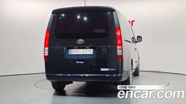 Staria L3.5 Cargo 3 locuri