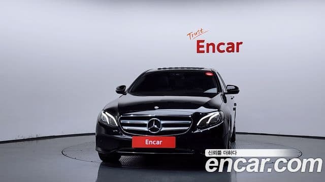 Clasa E E300 Avantgarde