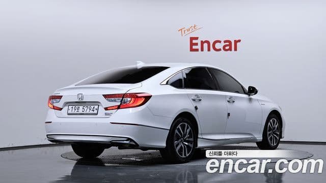 Accord 2.0 Hybrid Touring