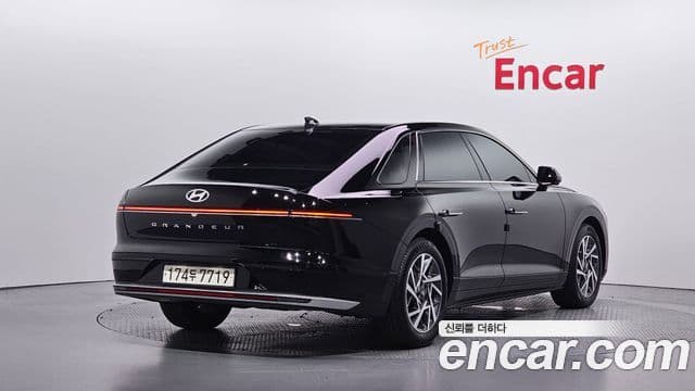Grandeur 2.5 Benzină 2WD