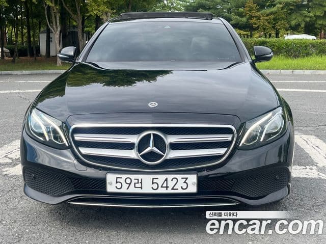 Clasa E E300 Avantgarde