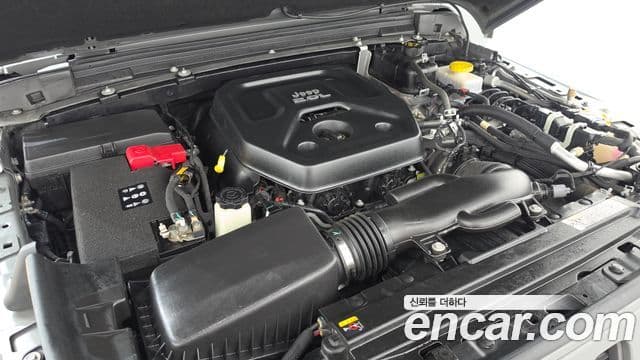 (JL) 2.0 Rubicon Power Top 4-door