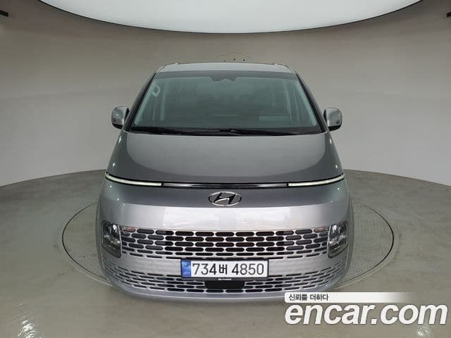 Staria L3.5 Tourer 11 locuri
