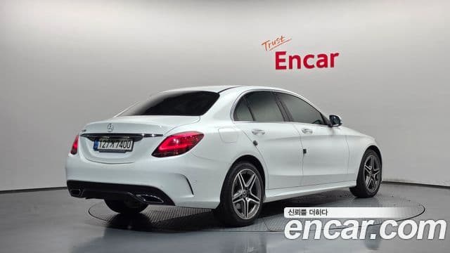 Clasa C C200 AMG Line