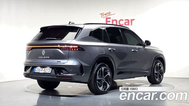1.5 E-TECH Iconic 2WD