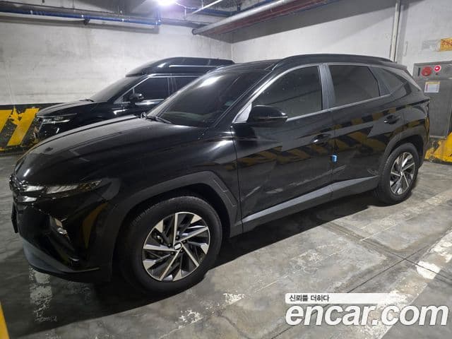 (NX4) Premium 4WD