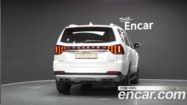 Mohave The Master Motorină 3.0 4WD 6 locuri