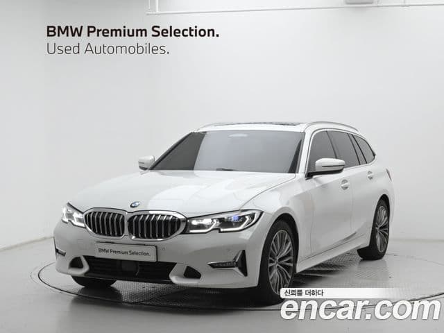 Seria 3 320i Touring Luxury