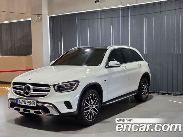 Clasa GLC GLC300e 4MATIC