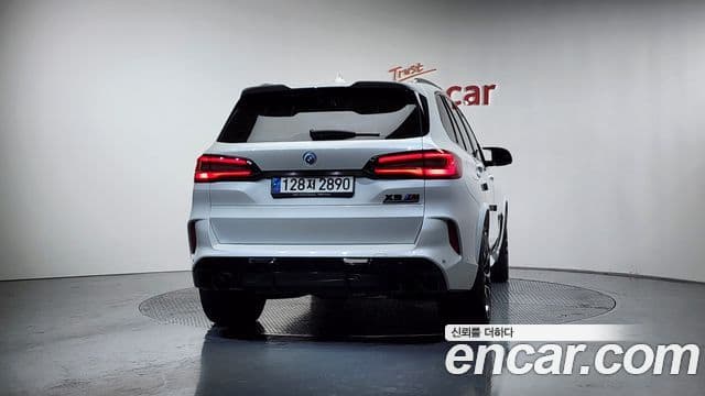 X5M 4.4 Competition