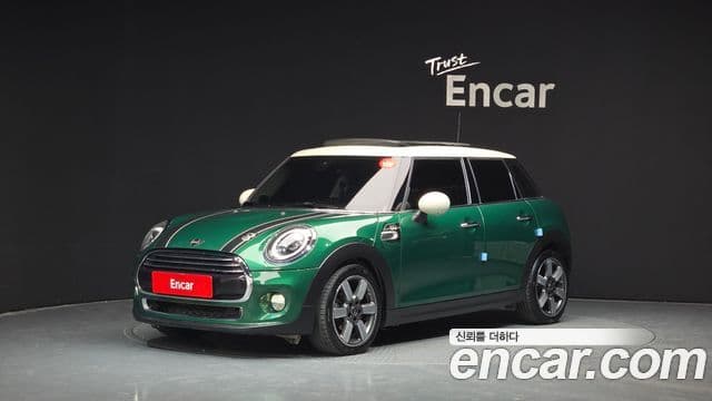 Cooper 5-door 60 Edition