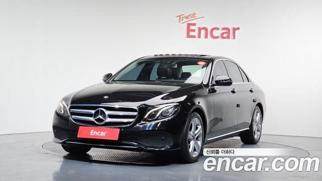 Clasa E E200 Avantgarde
