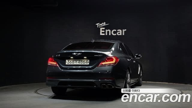 G70 2.0T AWD