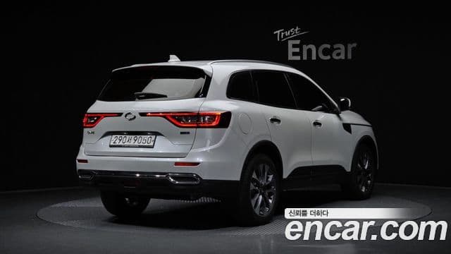 QM6 Motorină 2WD RE Signature