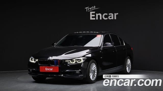 Seria 3 320i Luxury