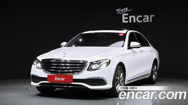 Clasa E E300 Exclusive Standard
