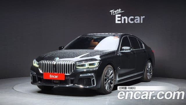 Seria 7 740i M Sport